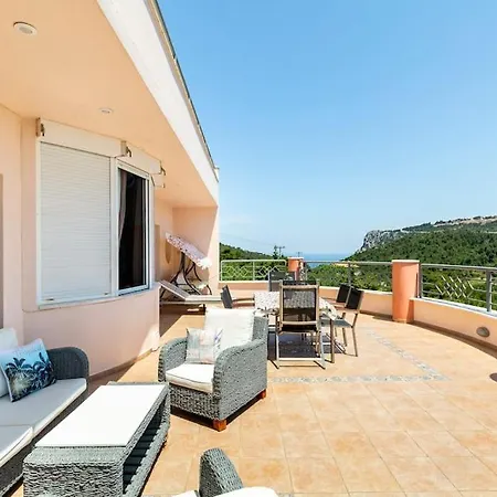 Serenity Holiday home Kymi